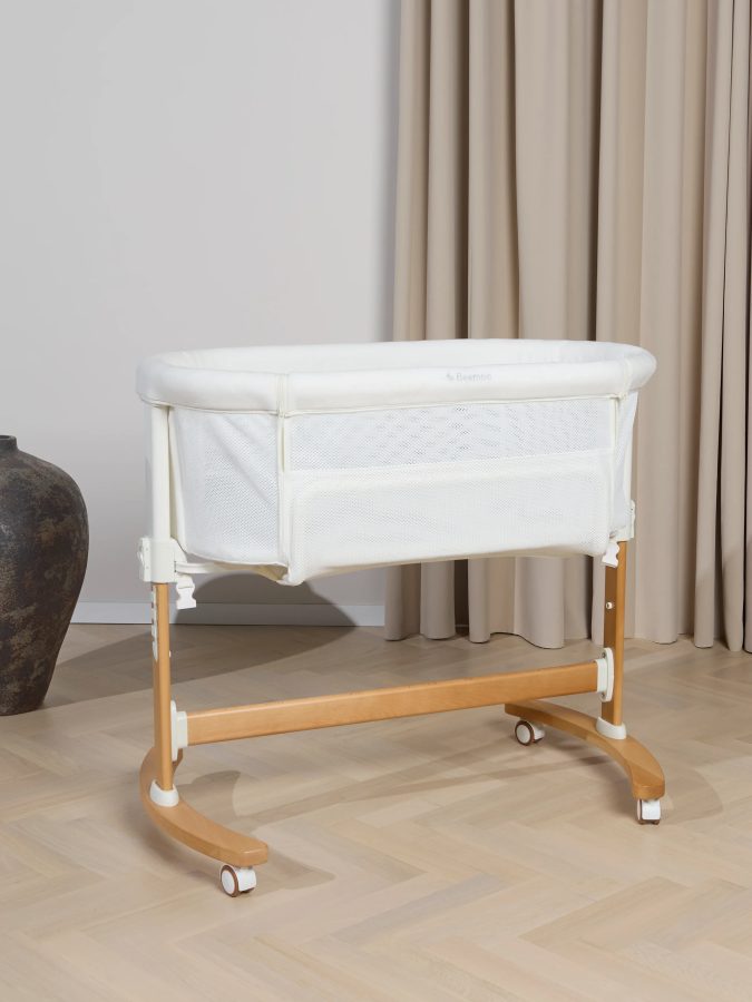 CARE Nordic Bedside Crib