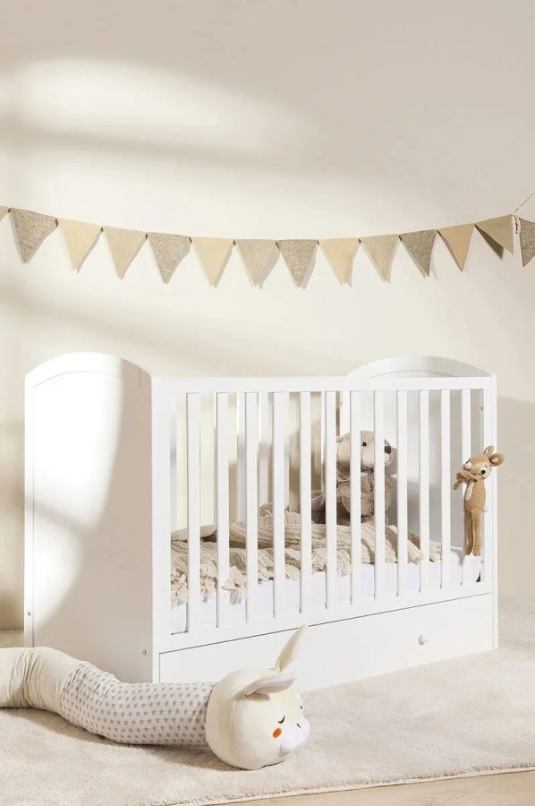 ALVA Lux Spjälsäng med lådor, Vit & BabyMatex madrass